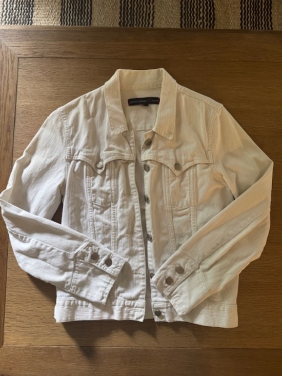 Jazmin Chebar Jackets & Blazers - Jazmin Chebarr white denim jacket. Size 2 (S/M)